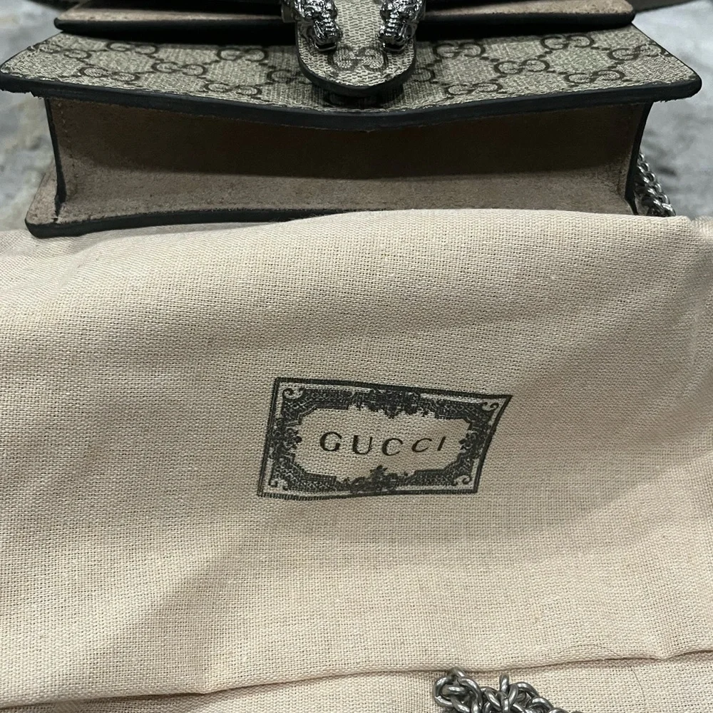 Gucci mini Diynos on chain - Picture 7 of 8